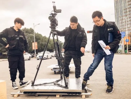 河南宣傳片拍攝制作費用解析：如何用2萬預算做出爆款視頻？